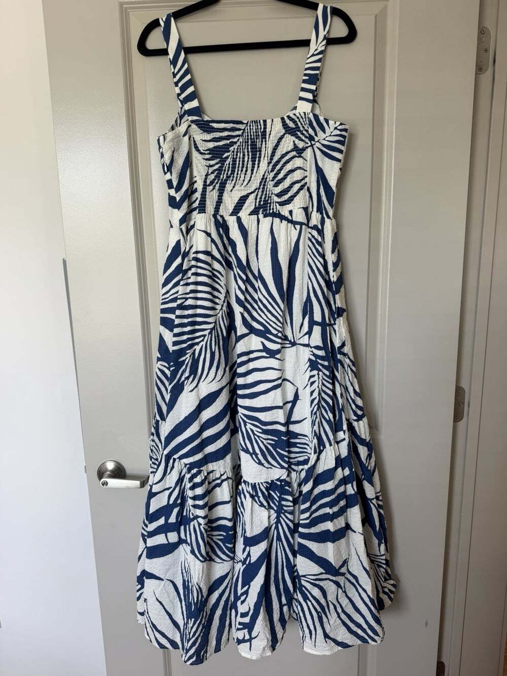 AYR The Magic Moment Midi Dress in Blue White Palm Size Large - Picture 4 of 9